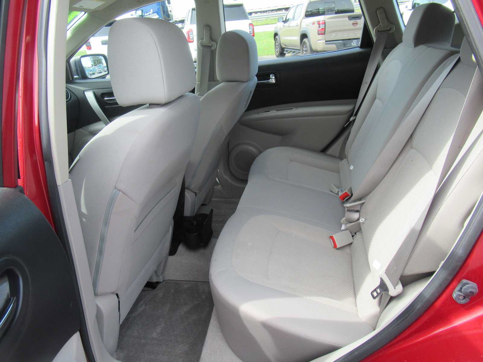 Used 2014 Nissan Rogue S w/ Convenience Package AWD/4WD image 15