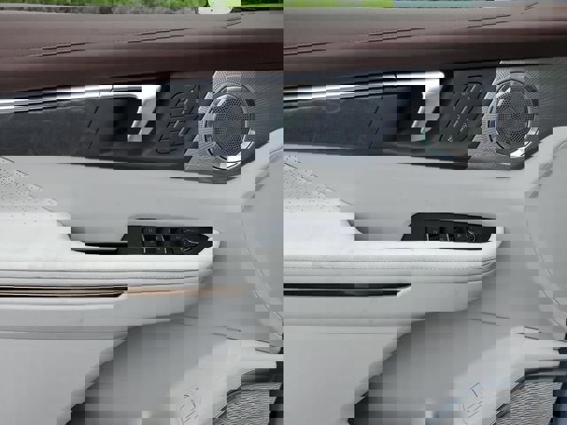 New 2026 Buick Enclave Avenir w/ Super Cruise Package AWD/4WD image 17