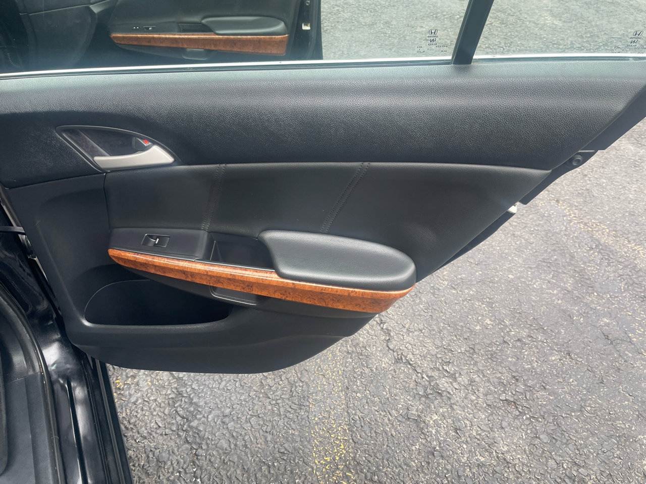 Used 2012 Honda Accord EX-L image 30