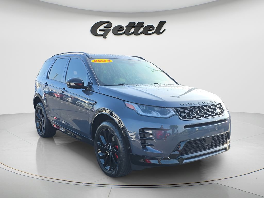 Used 2024 Land Rover Discovery Sport Dynamic SE AWD/4WD image 3