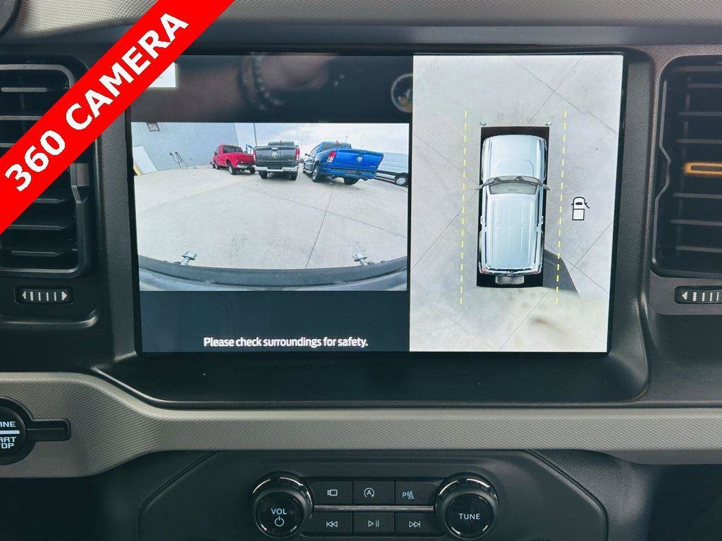 Used 2021 Ford Bronco Badlands image 11