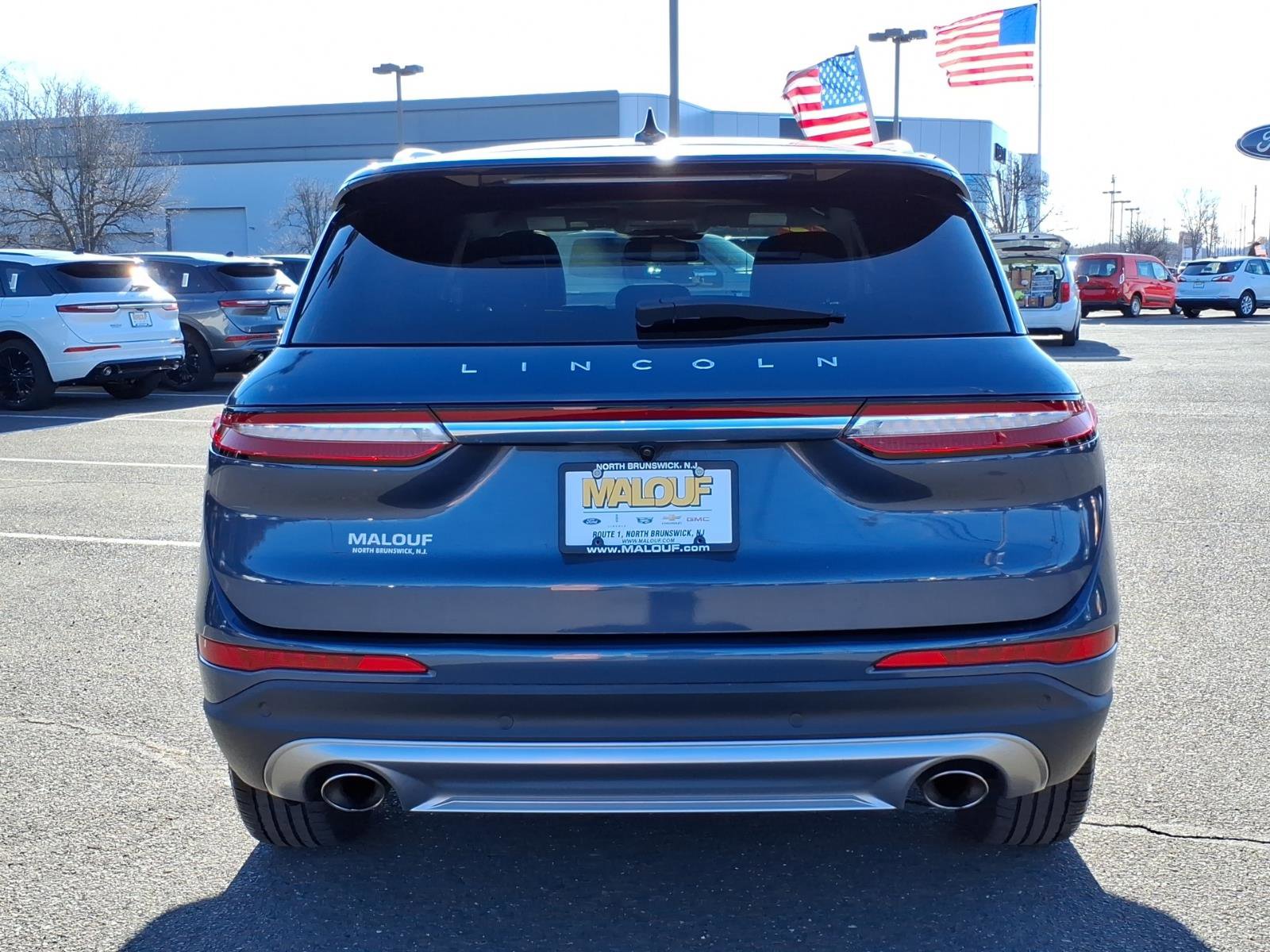 Used 2022 Lincoln Corsair AWD w/ Premium Package image 6