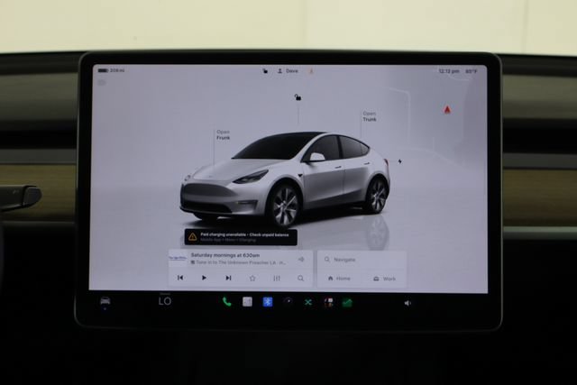 Used 2023 Tesla Model Y 2WD image 23