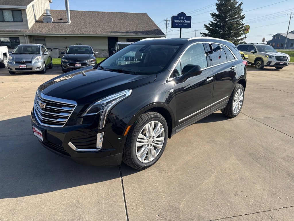 Used 2019 Cadillac XT5 Premium Luxury AWD/4WD image 1