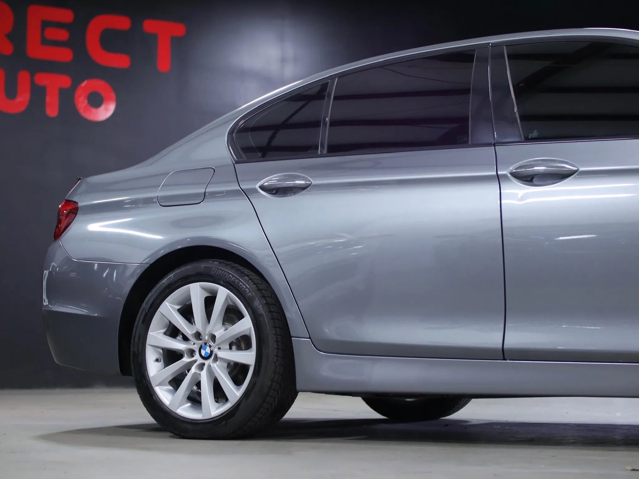 Used 2012 BMW 528i Sedan image 9