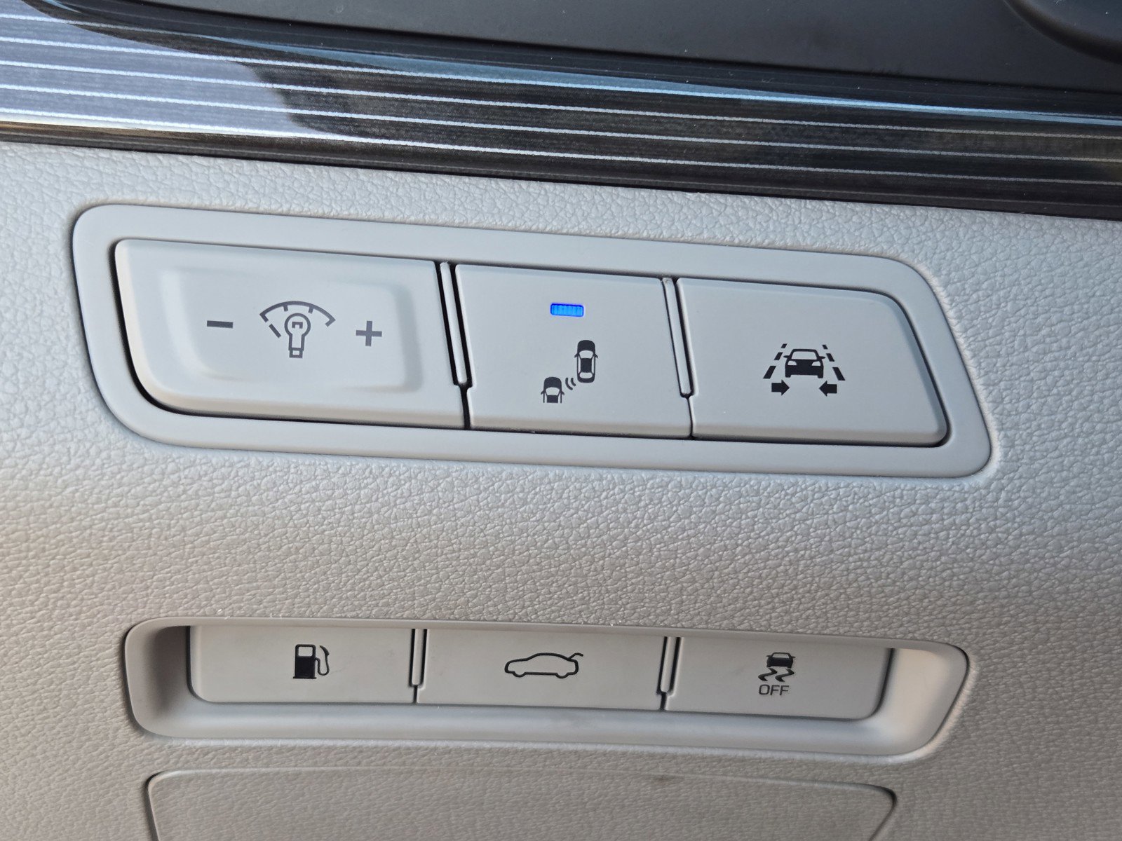 Used 2019 Hyundai Sonata Limited image 26