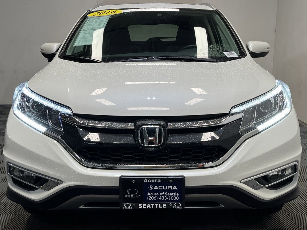 Used 2016 Honda CR-V Touring image 2
