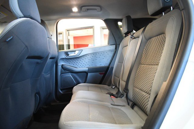 Used 2020 Ford Escape SE AWD/4WD image 16