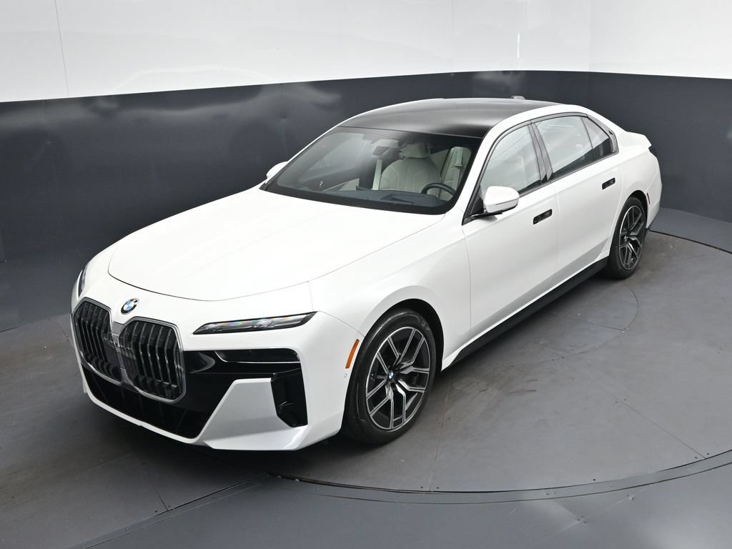 Certified 2024 BMW 740i w/ Executive Package RWD image 30