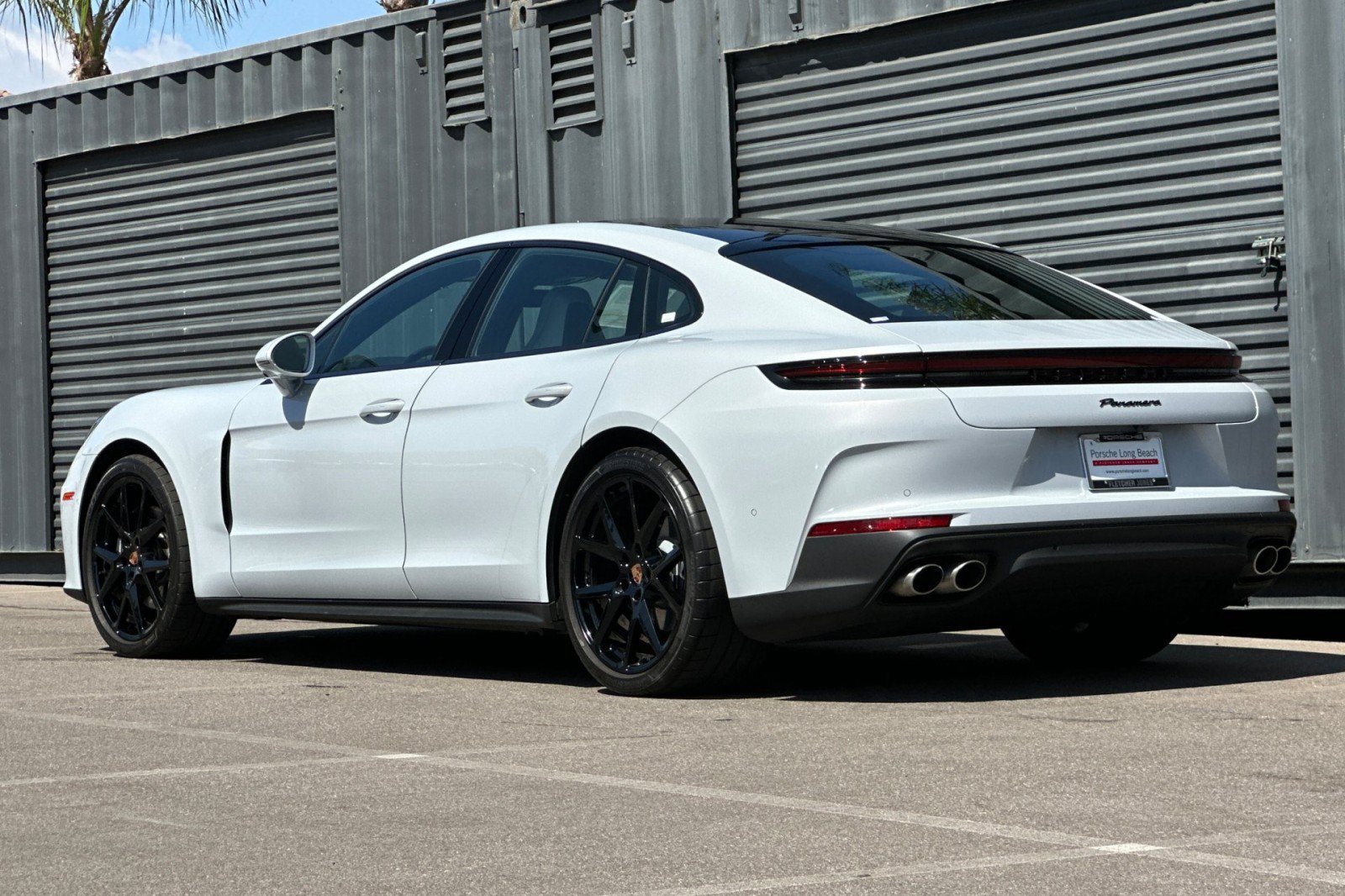 Used 2026 Porsche Panamera image 3