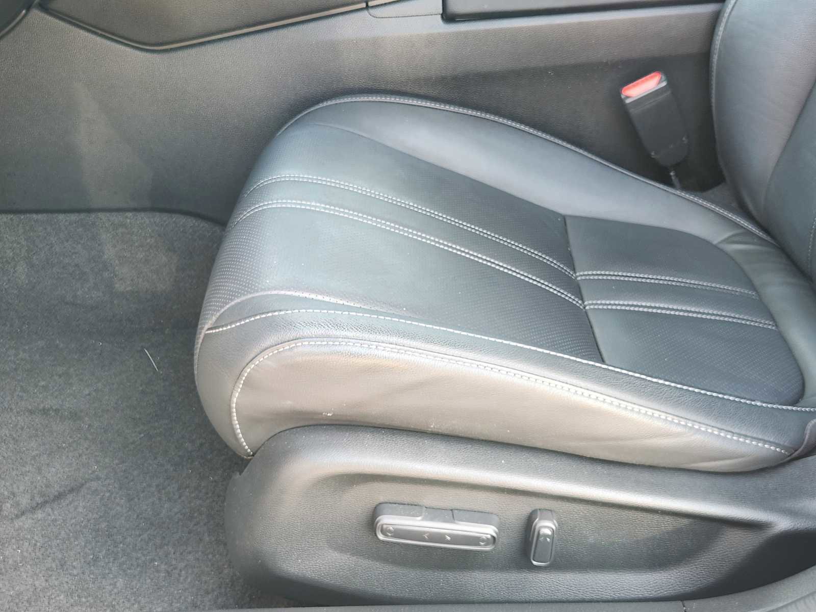 Certified 2022 Honda Insight Touring image 24