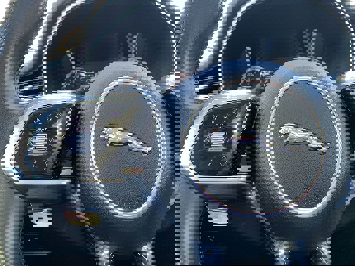 Used 2022 Jaguar F-PACE S image 17