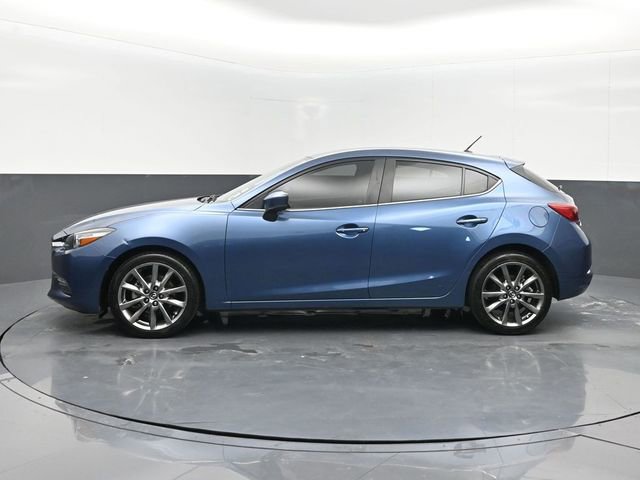 Used 2018 MAZDA MAZDA3 Touring image 4
