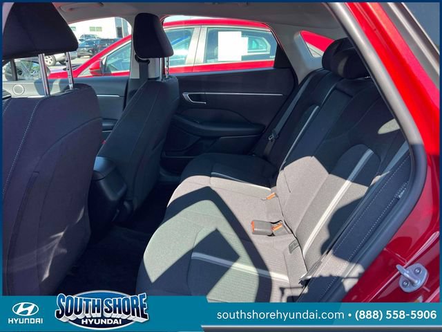 Certified 2023 Hyundai Sonata SEL w/ Preferred Accessory Package FWD image 14