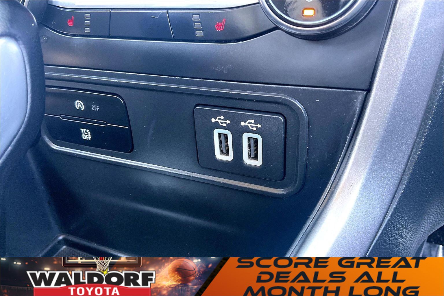 Used 2020 Ford EcoSport SE w/ SE Convenience Package image 39