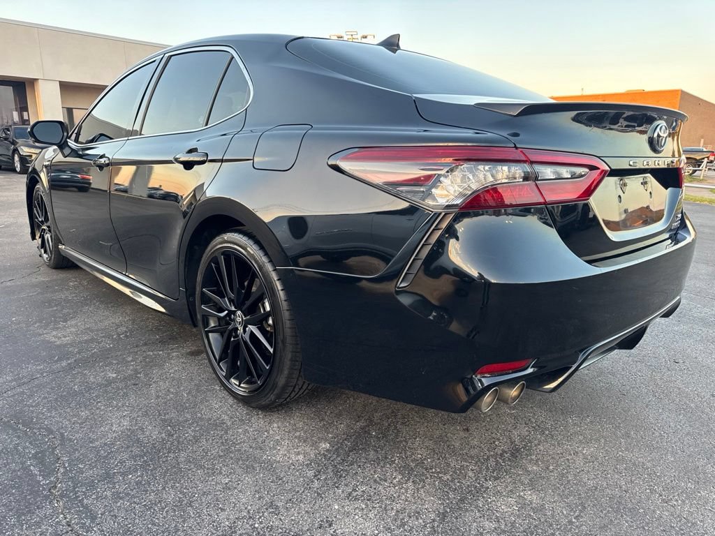 Used 2021 Toyota Camry XSE FWD image 7