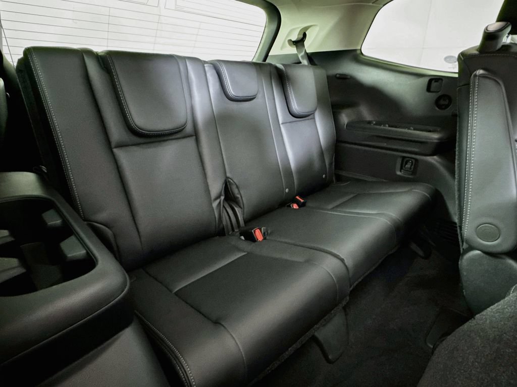 Used 2026 Subaru Ascent Premium AWD/4WD image 26