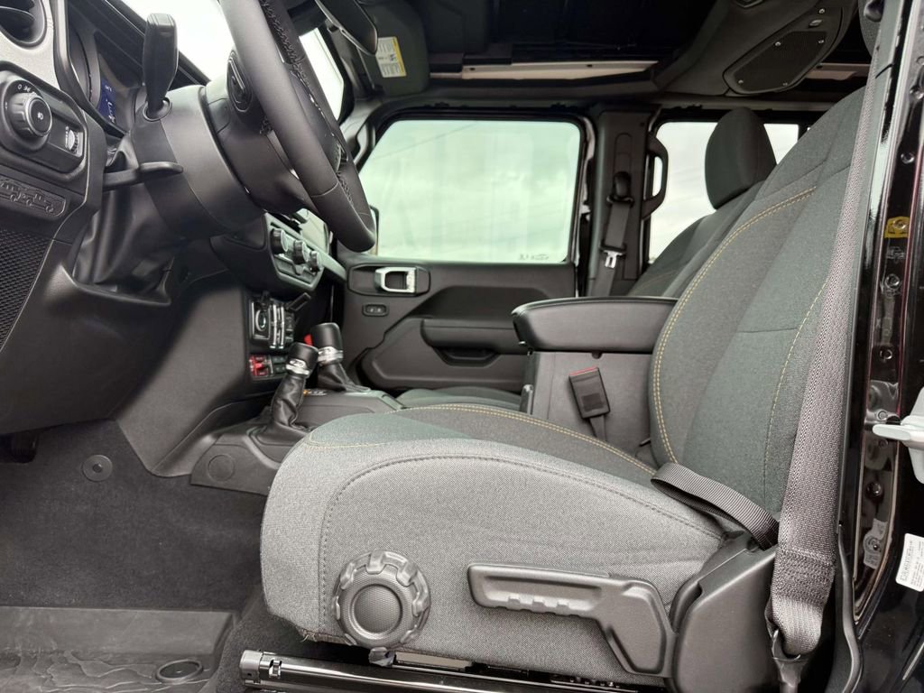 Used 2026 Jeep Wrangler Willys image 24