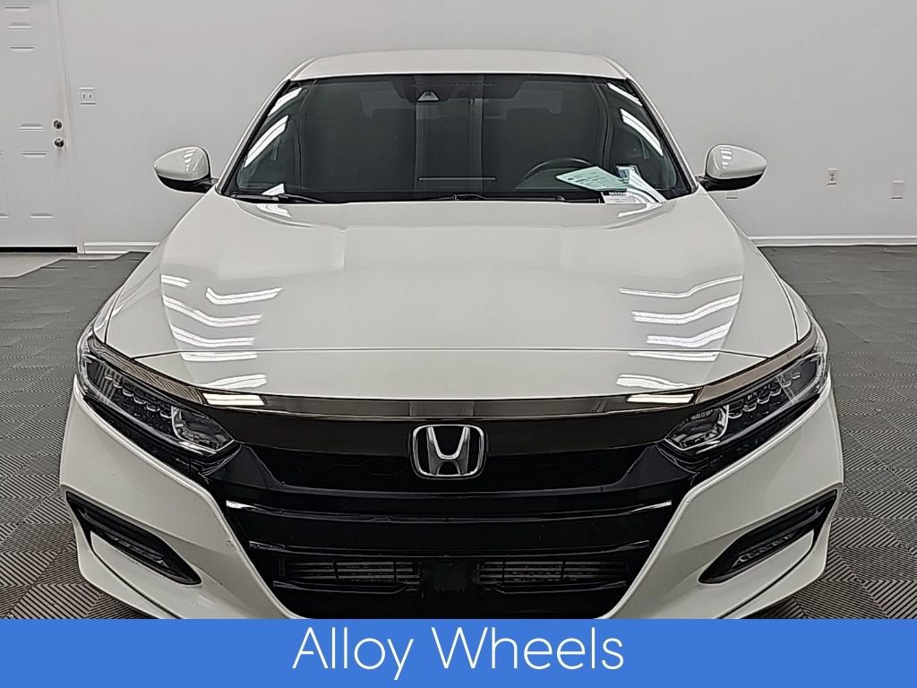 Used 2019 Honda Accord Sport image 4