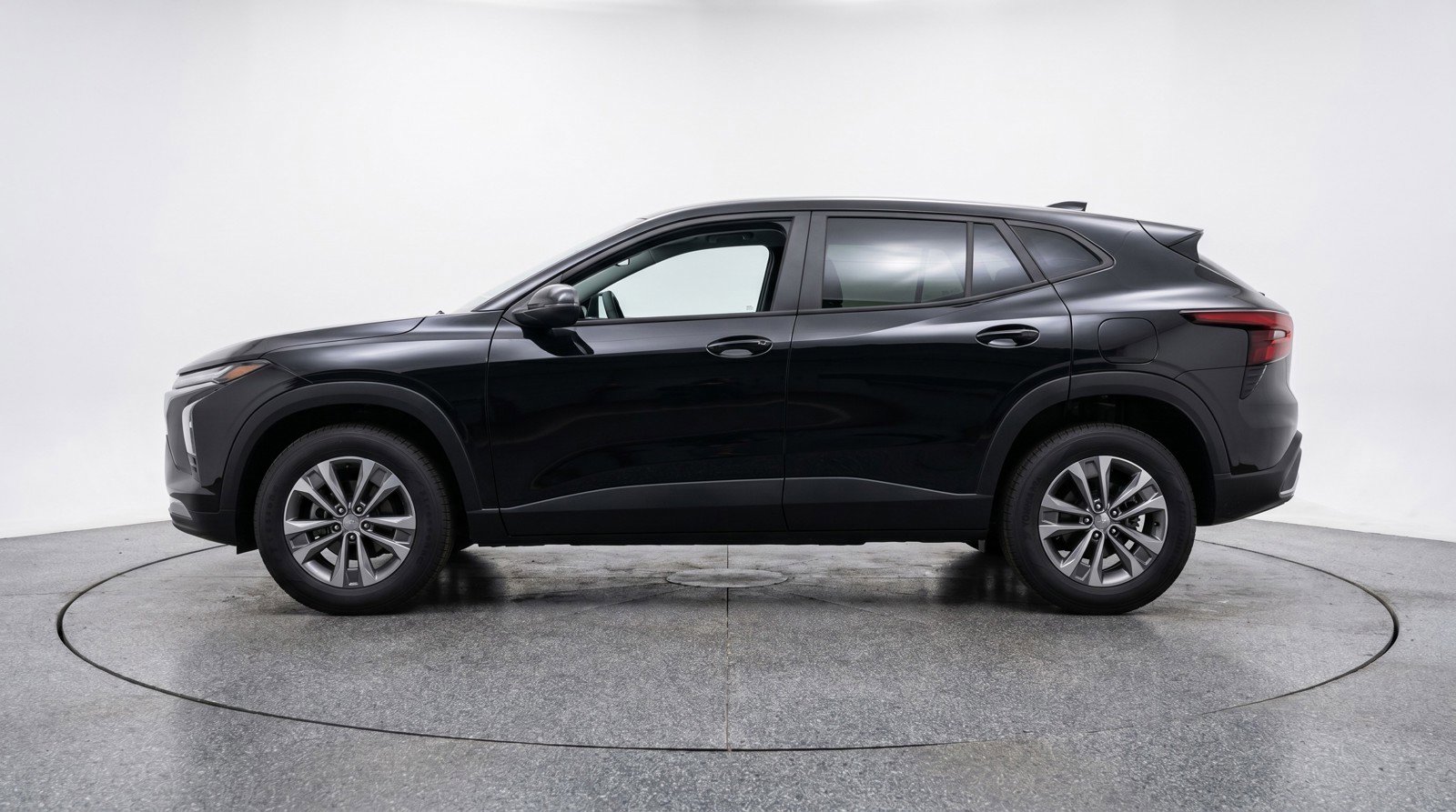 Used 2025 Chevrolet Equinox LT FWD image 5