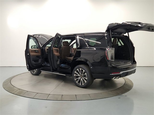 New 2026 Chevrolet Tahoe High Country w/ Sun And Tow Package image 13