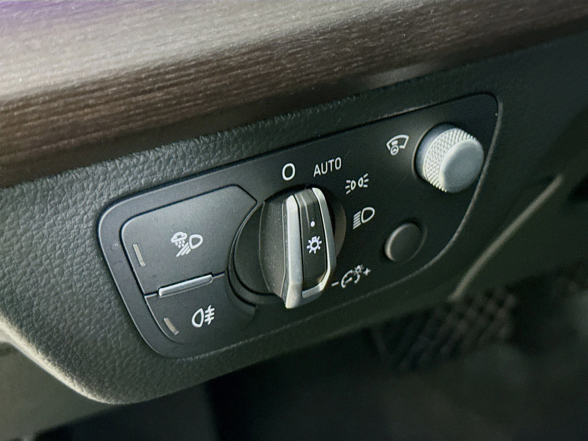 Used 2022 Audi Q5 2.0T Prestige w/ Prestige Package image 9