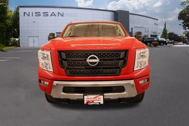 Used 2024 Nissan Titan SV w/ SV Convenience Package AWD/4WD image 7