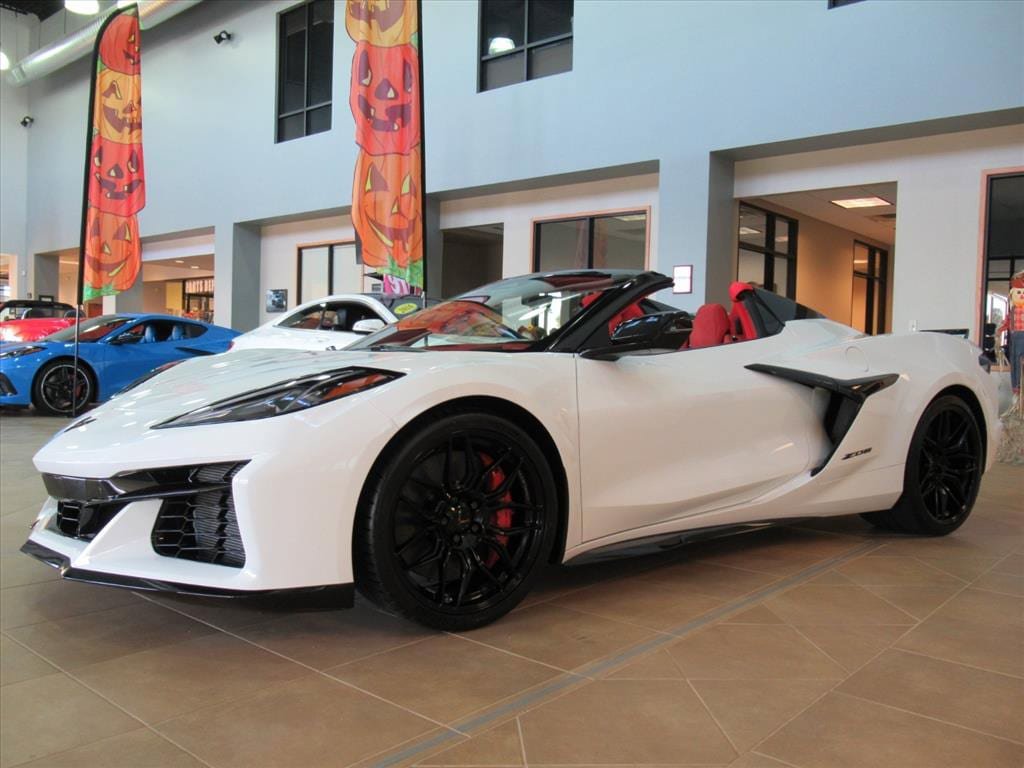 New 2026 Chevrolet Corvette Z06 RWD image 3