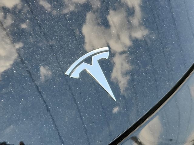 Used 2024 Tesla Model Y Long Range image 4