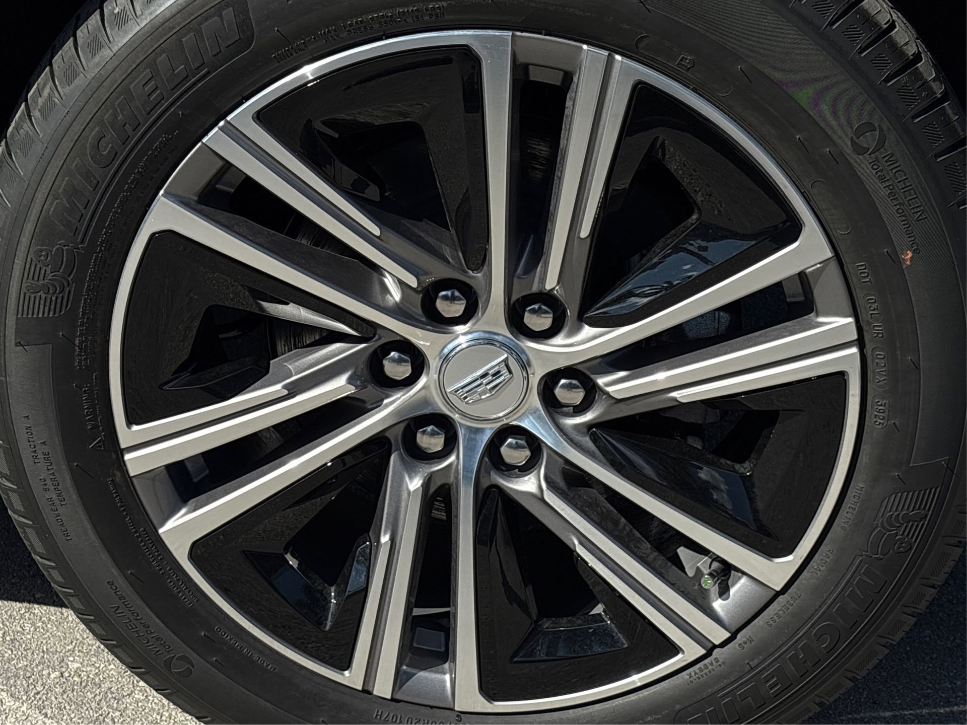 New 2026 Cadillac Lyriq Luxury image 13