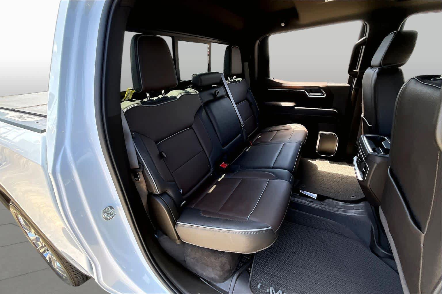 Used 2026 GMC Sierra 1500 Denali AWD/4WD image 20