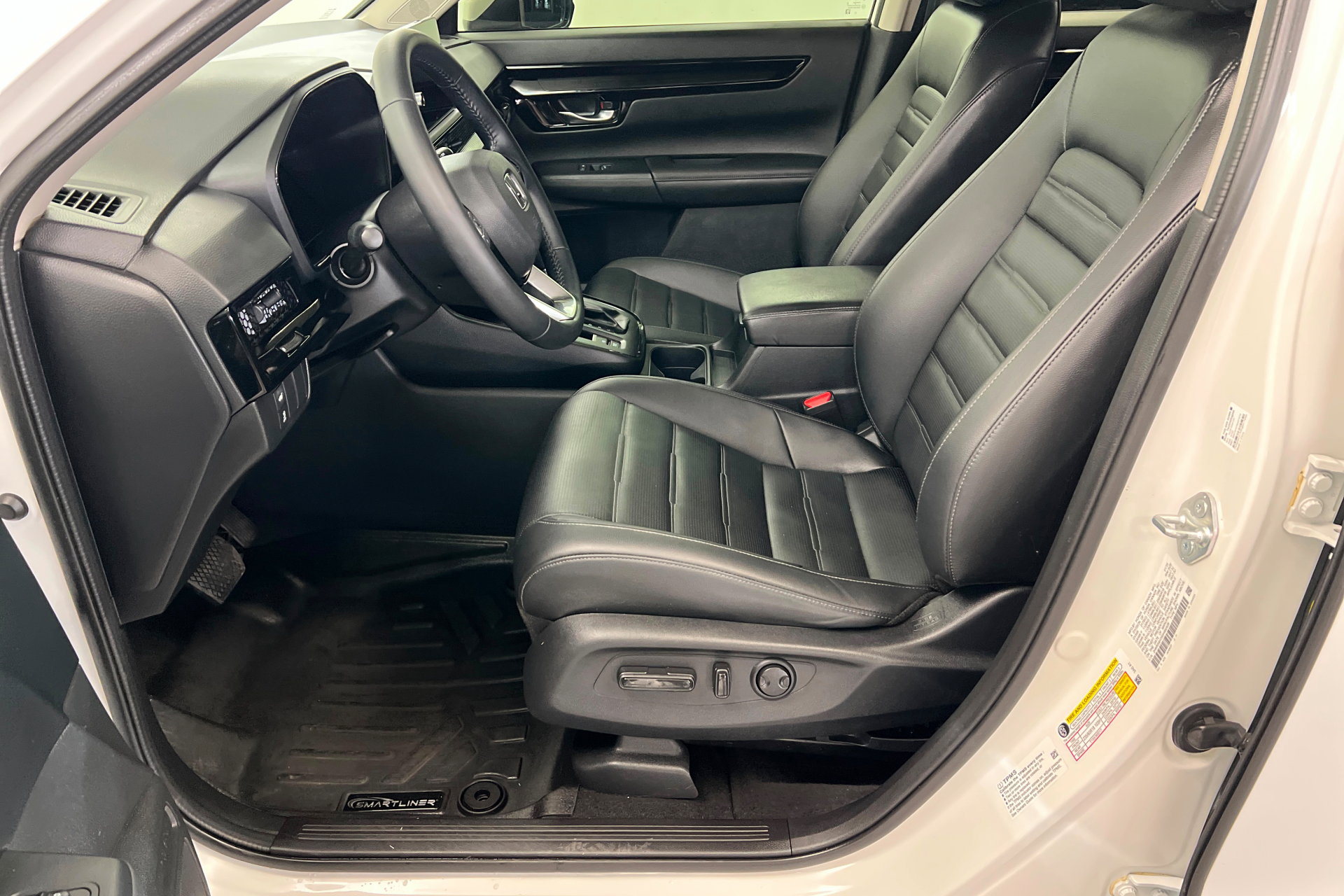 Used 2025 Honda CR-V EX-L image 18