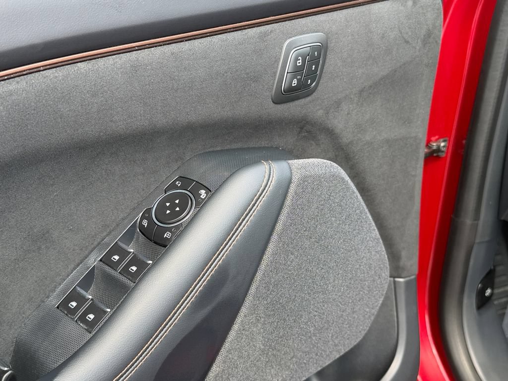 Used 2022 Ford Mustang Mach-E GT AWD/4WD image 15