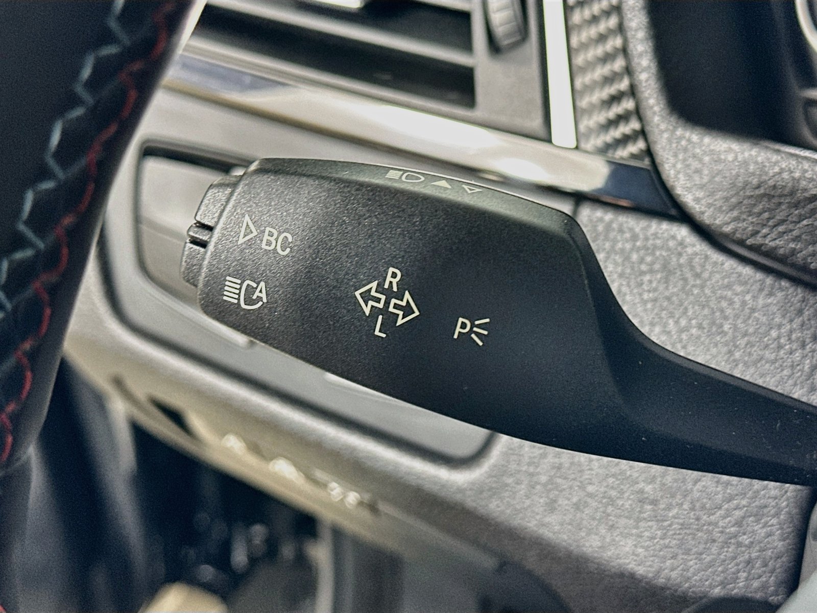 Used 2016 BMW M4 Convertible RWD image 20