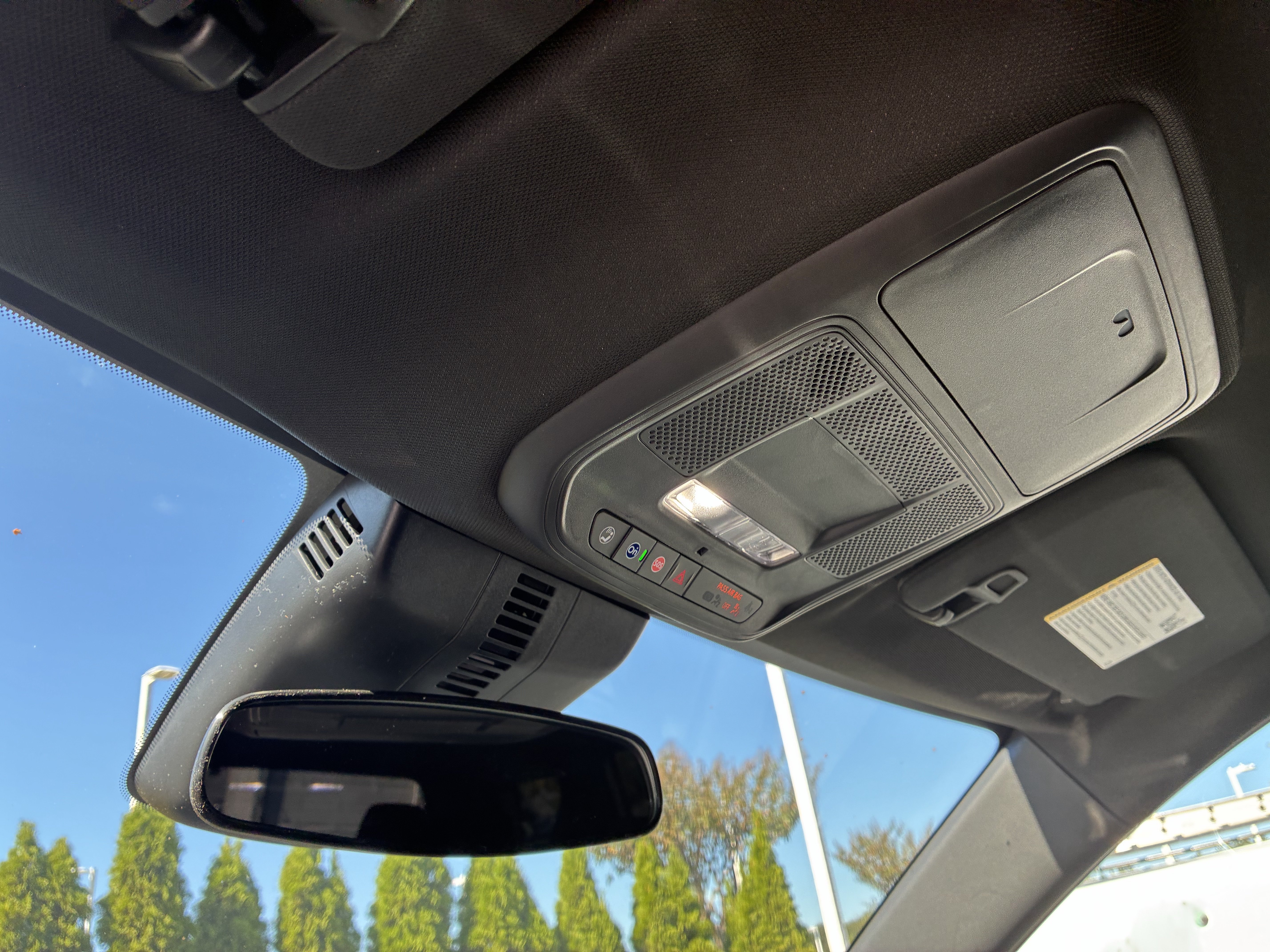 New 2027 Chevrolet Traverse LT FWD image 38