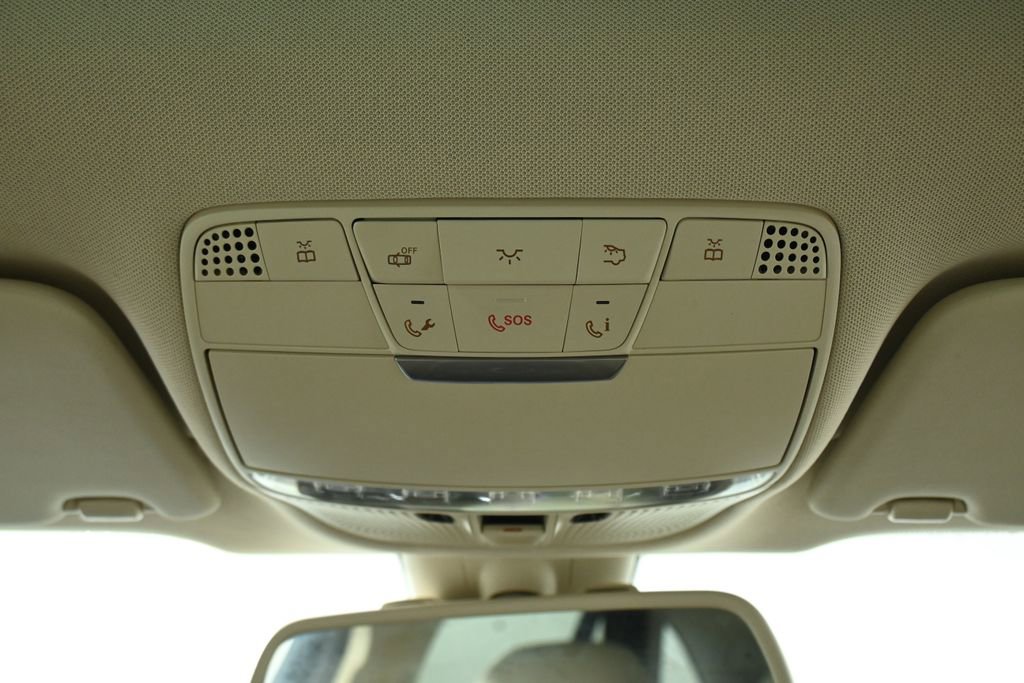 Used 2019 Mercedes-Benz GLC 300 4MATIC image 20