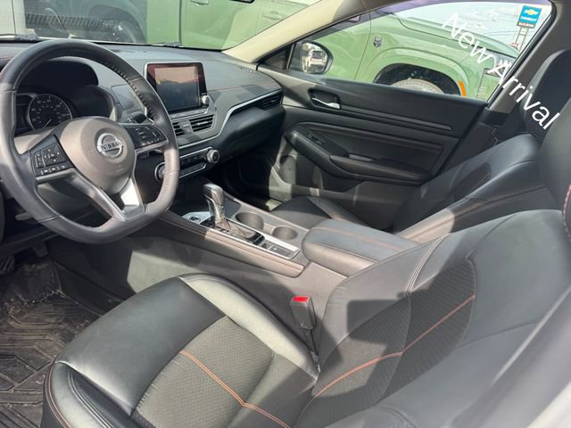 Used 2022 Nissan Altima 2.5 SR w/ Midnight Edition Package image 7