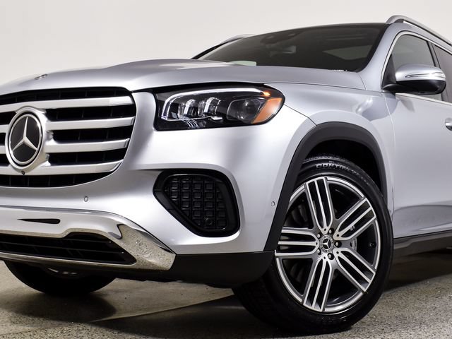 Certified 2025 Mercedes-Benz GLS 450 4MATIC image 6