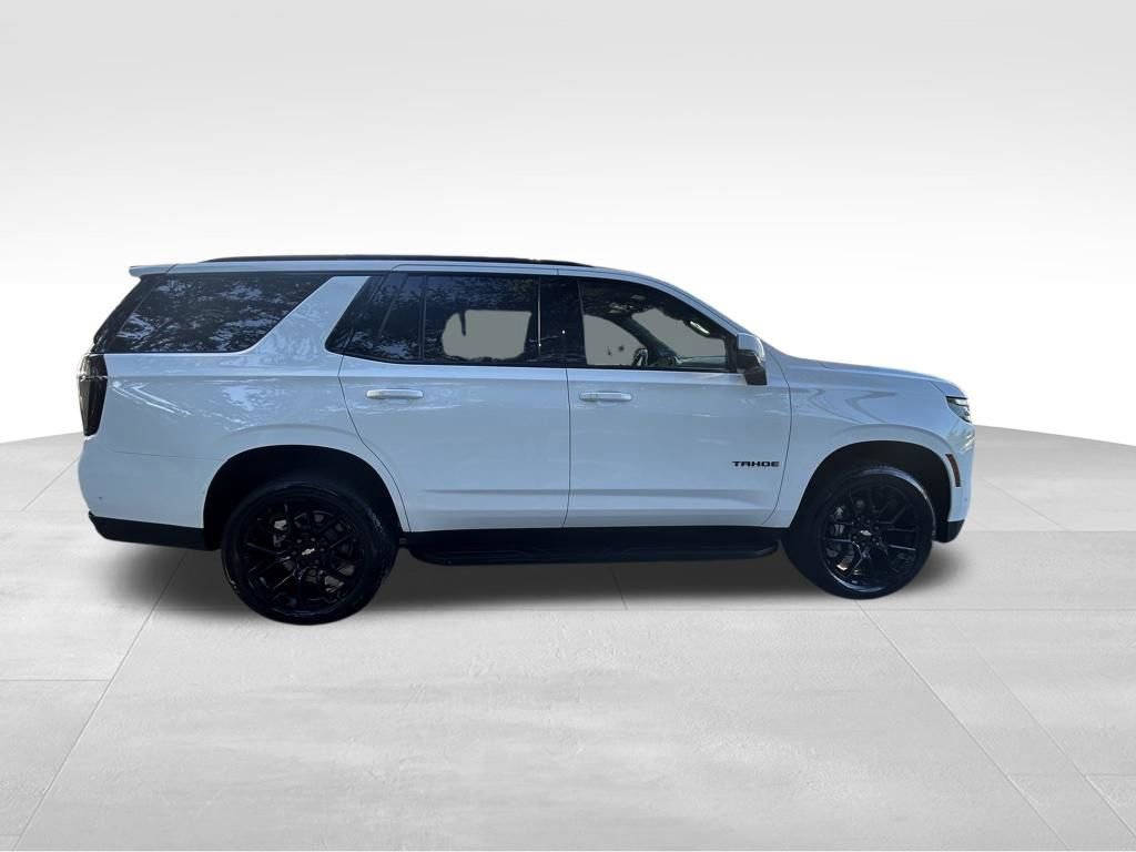 Used 2026 Chevrolet Tahoe RST w/ Comfort Package AWD/4WD image 3
