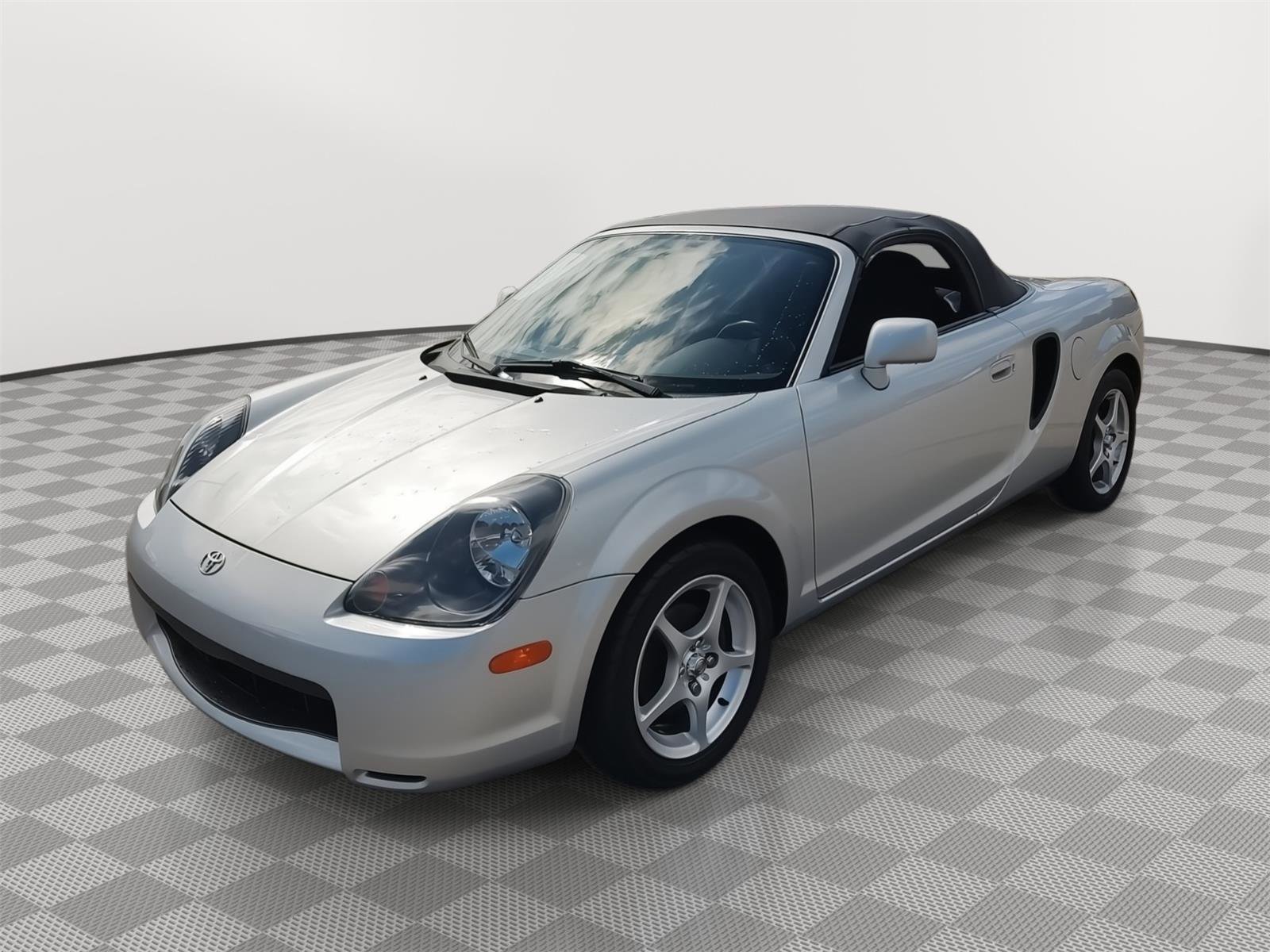 Used 2002 Toyota MR2 RWD image 11