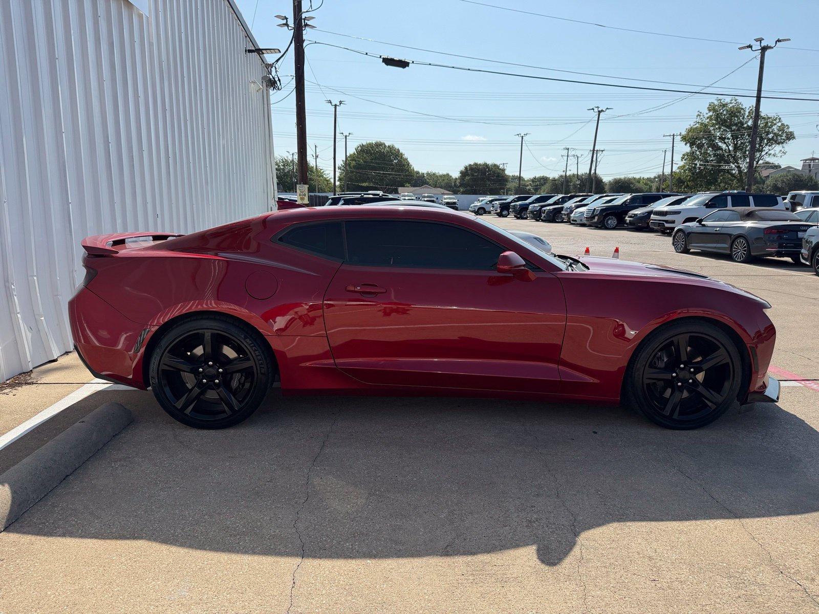 Used 2018 Chevrolet Camaro SS RWD image 8