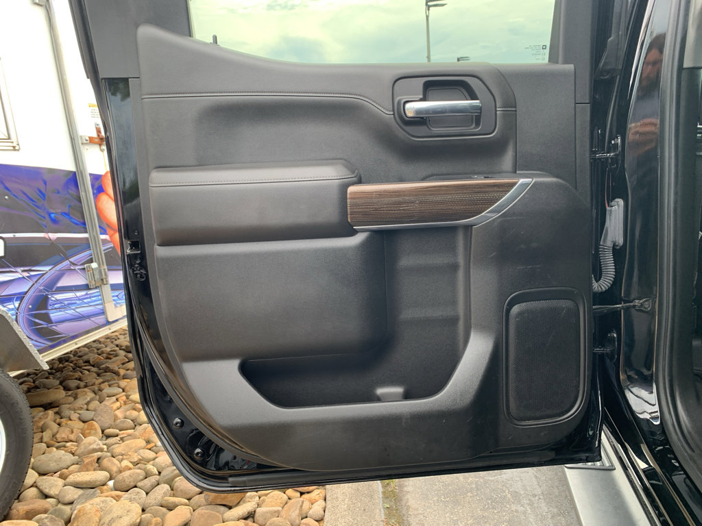 Used 2021 Chevrolet Silverado 1500 LT Trail Boss w/ Bed Protection Package image 24