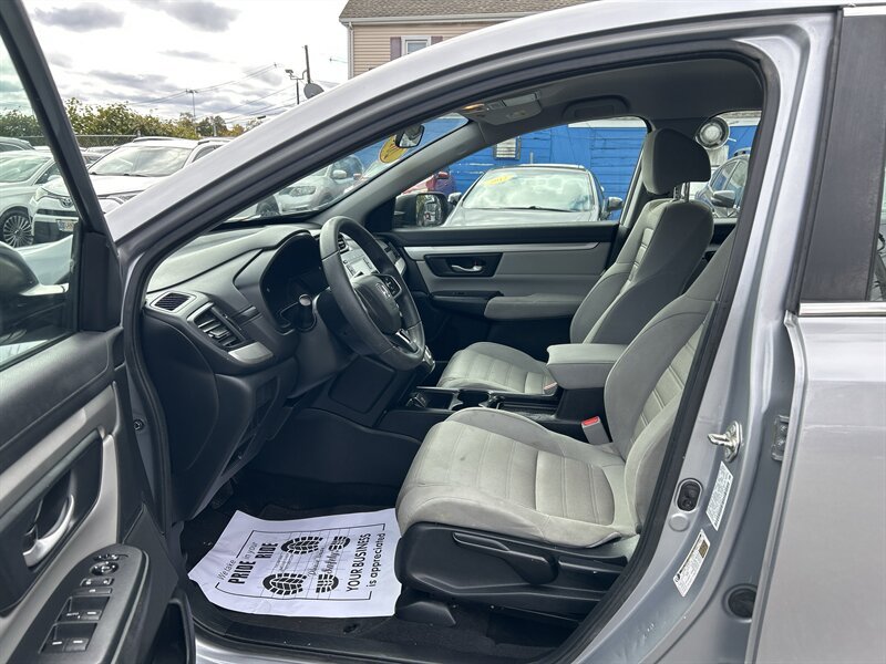 Used 2017 Honda CR-V LX image 8