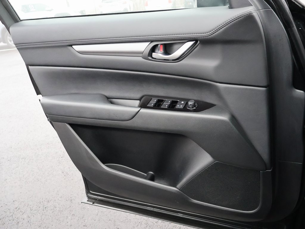 Used 2025 MAZDA CX-5 AWD 2.5 S w/ Preferred Package image 32