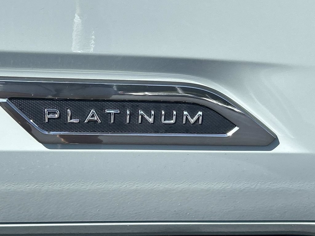 New 2026 Toyota Tundra Platinum AWD/4WD image 12