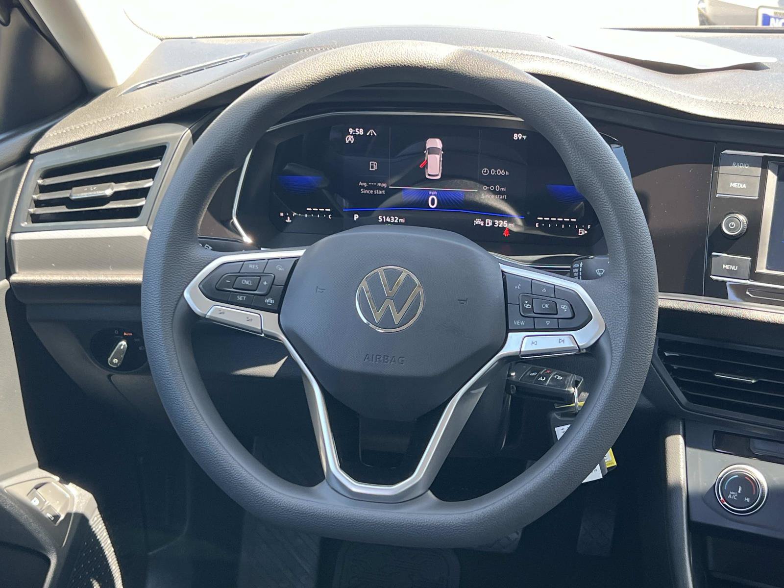 Certified 2023 Volkswagen Jetta S FWD image 20