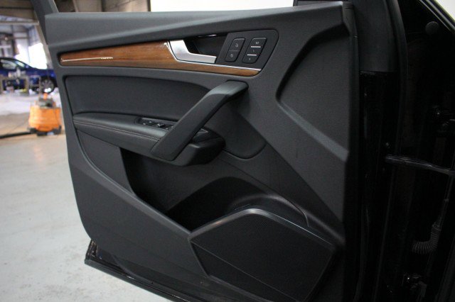 Used 2021 Audi Q5 Premium Plus image 19