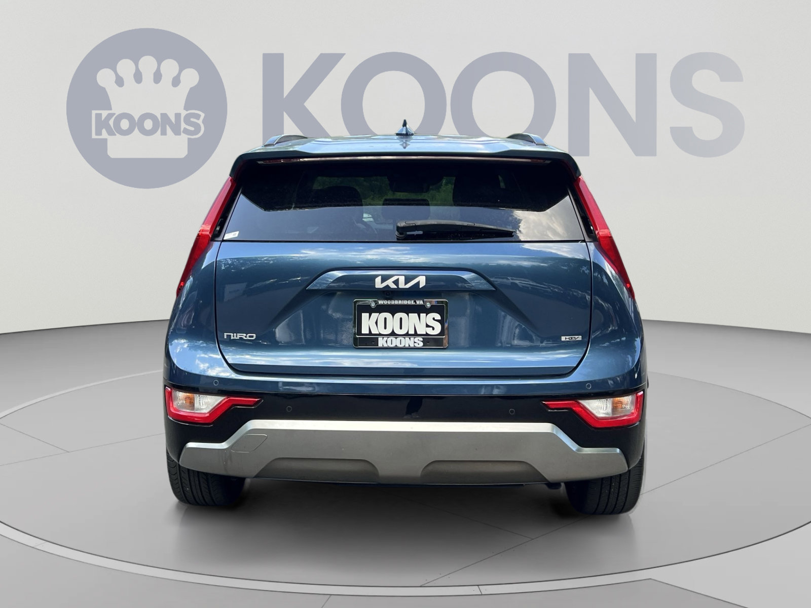 Used 2024 Kia Niro EX Touring FWD image 5