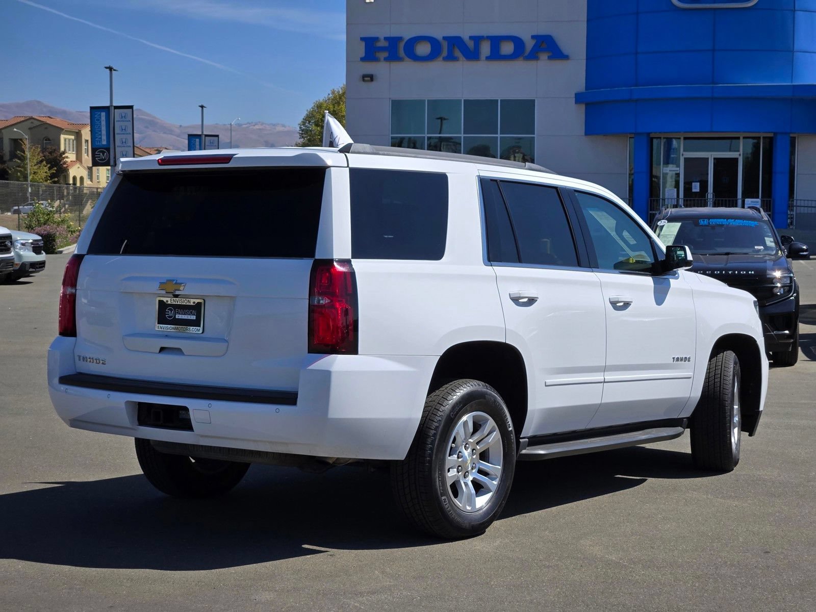 Used 2020 Chevrolet Tahoe LS RWD image 7