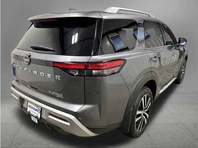 Used 2024 Nissan Pathfinder Platinum w/ Cargo Package AWD/4WD image 5